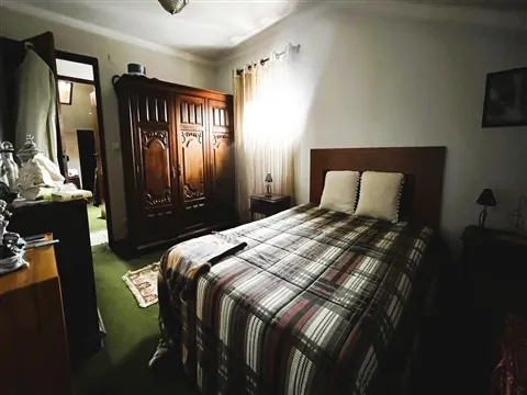 Apartamento T2+3 com Quintal no Centro de Valença