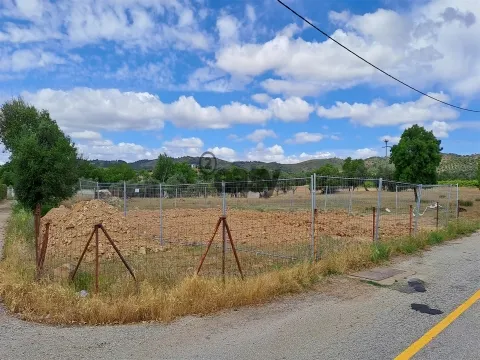 Terreno Rústico para Venda em Vidigueira, com 9 500 m²