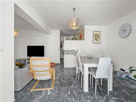 Apartamento T3 com terraço