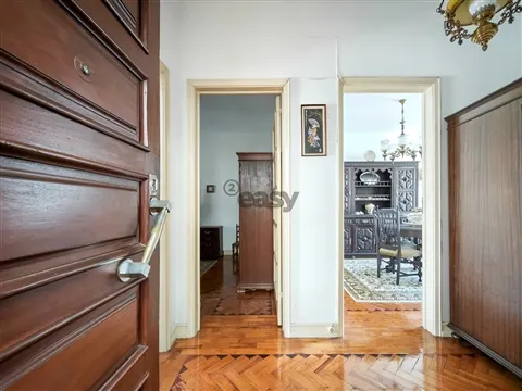 T2 com 84 m² | Excelente Potencial de Remodelação