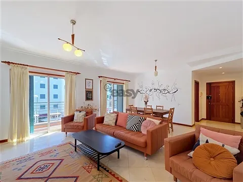 Apartamento T3, Ajuda, Arrendamento