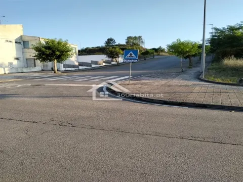 Grundstück - Meinedo Lousada