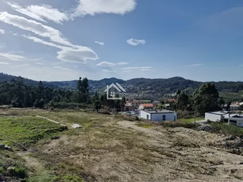 Appezzamento di terreno a Fafe