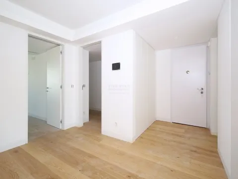 T4 - EMPREENDIMENTO NOVO - A ESTREAR - CAMPO GRANDE - ALVALADE