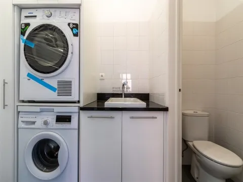 For Rent - T4 - Sintra - Balcony - Garage - Storage