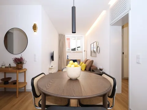 Apartamento T1 – Lapa – 70m2  Renovado – Mobilado