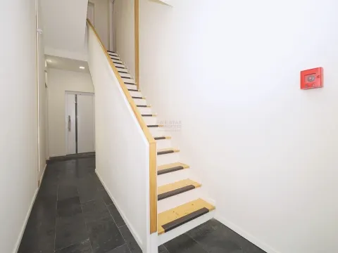 Duplex T2+1 -  Novo - Oeiras - 2o Esquerdo