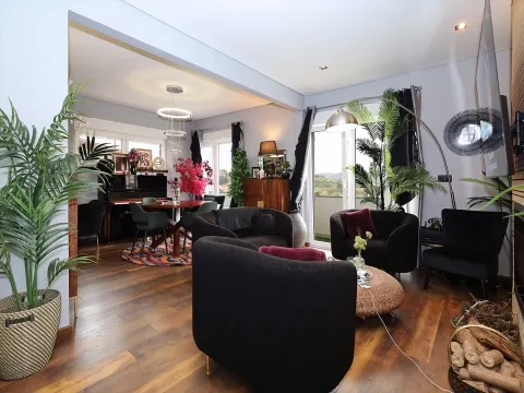 A Louer - Appartement T3 - Caxias - Meublé - Rénové