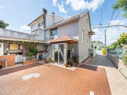 Moradia Geminada T4 em São Cosme, Gondomar