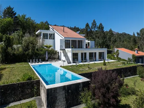 Moradia de Luxo em Fontão, Ponte de Lima - Um Refúgio Sofisticado