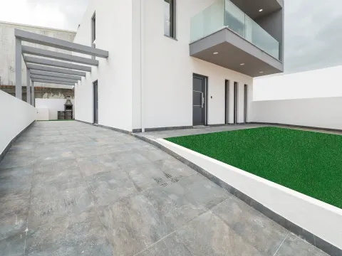 Vivienda Adosada 4 habitaciones