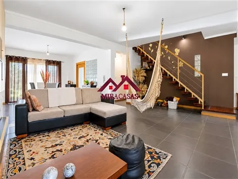 Detached house T3