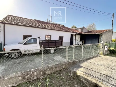 Detached house T2