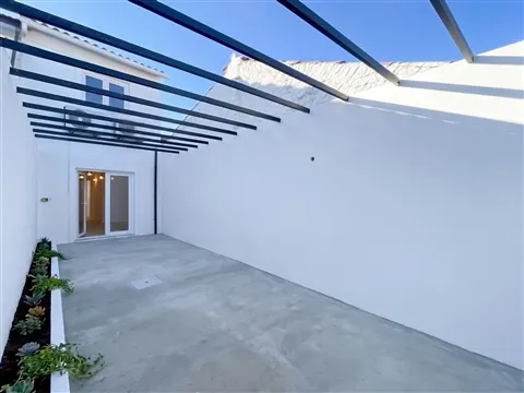 House T2