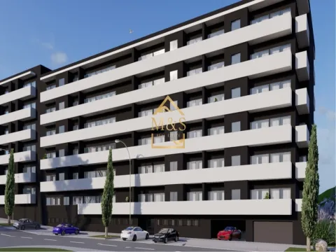 Apartamento T2, varanda, garagem, novo, Maia