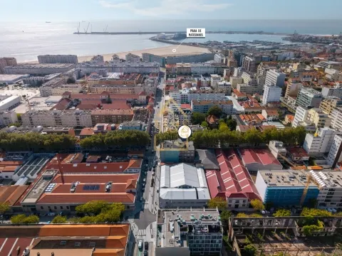 Apartamento T4, praia, metro, varanda, garagem, luxo, Matosinhos