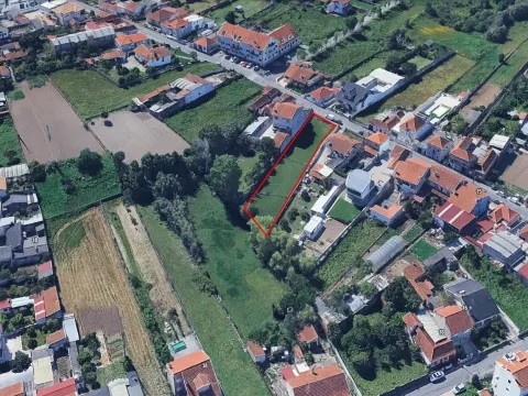   Terreno para Construção - Santa Joana