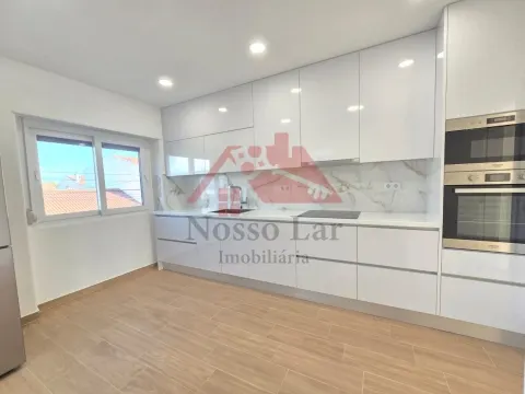 Apartamento T3 totalmente remodelado - Reboreda