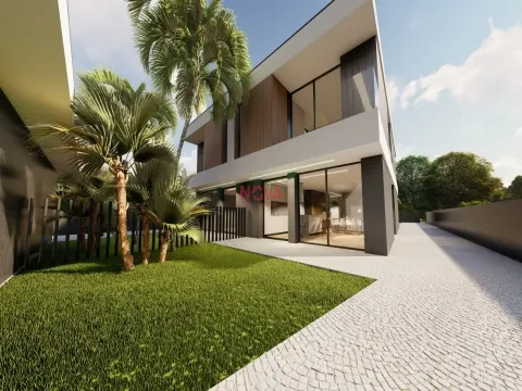 Moradia Geminada T3+1