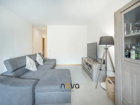 Apartamento T2 na Rua 27 de Fevereiro, Póvoa de Varzim