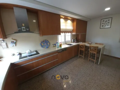 Maison isolée 4 Chambre(s)+2