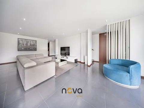 Moradia T4 em Aver-o-Mar a apenas 500 metros da praia