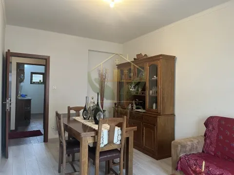 Apartamento T2 à venda em Fafe com varanda