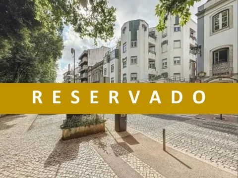 Apartamento T2 com parqueamento - centro da cidade