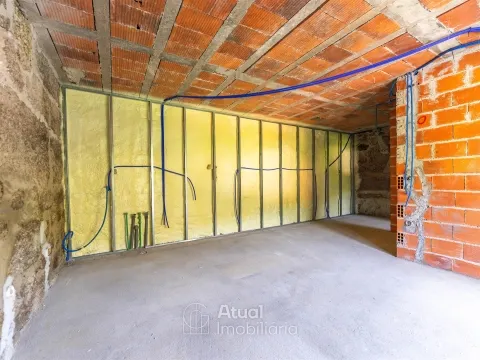 Apartment Floor Dwelling T1+1