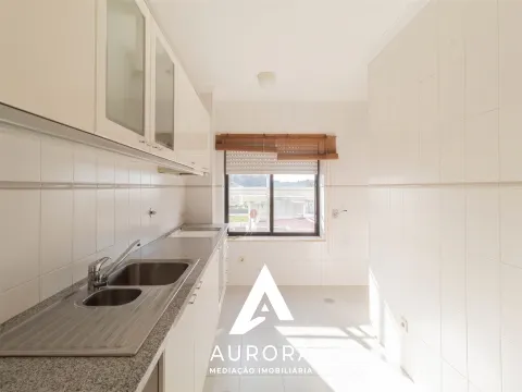 Apartamento T2 para Arrendamento – Excelente Exposição Solar (Poente/Sul)