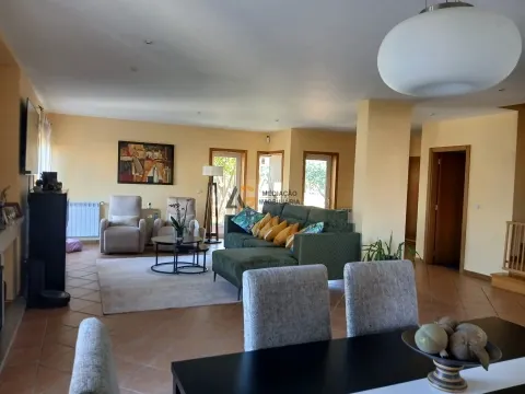 Moradia T4 à venda na Praia da Vagueira