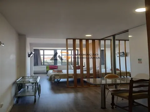 Andar com 540 m2  e  Potencial  Retorno Imediato situado na Av.Lourenço Peixinho !