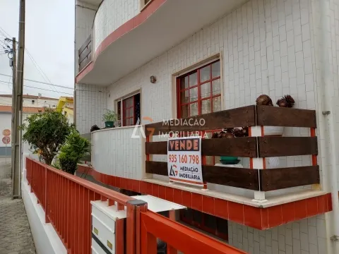 Apartamento T2 à venda na  Praia da Costa Nova