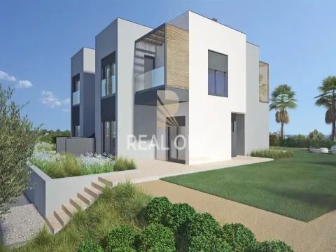 1+2 bedroom apartment in luxury development