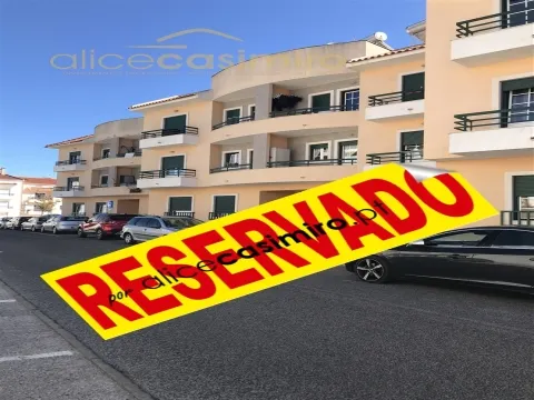 APARTAMENTO T2 COM TERRAÇO E CHURRASQUEIRA