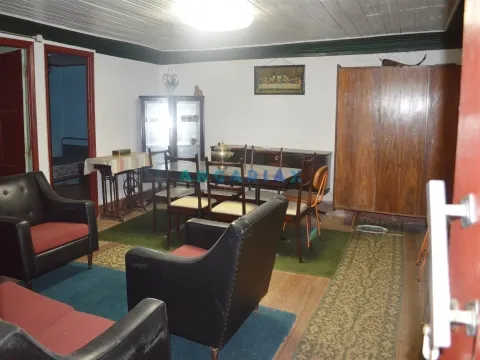 ANG896 - Moradia T4 para Venda em Nodeirinho, Pedrógão Grande