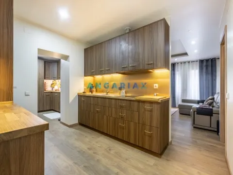 ANG1328 - Moradia T4 para Venda em Porto de Mós