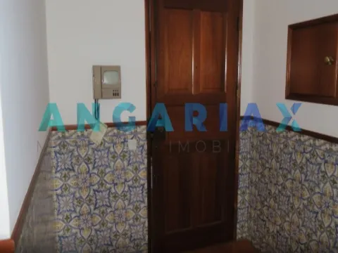 ANG1492 - Apartamento T2 para Arrendamento em Leiria