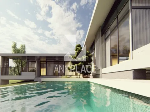 Exclusiva Villa con Magníficas Vistas al Mar y Ubicación Privilegiada