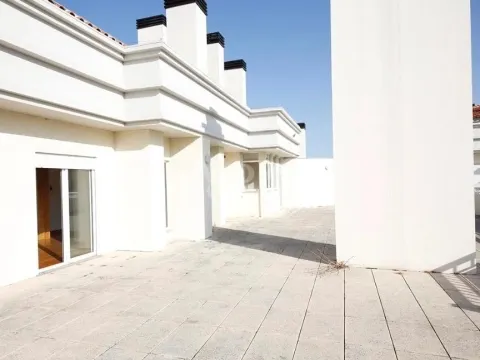 Apartamento T3 TRIPLEX