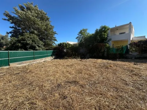 Prime Plot of Land - tranquil surroundings - construct a detached villa - outskirts of Portimao