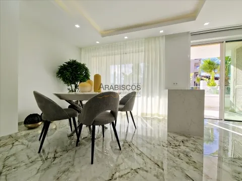 Apartments T2 - Balconies w/29 m2 - Pool - Air Conditioning - Underfloor Heating - Lagos - Algarve