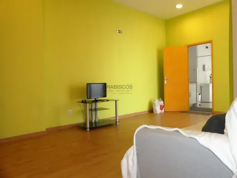 Shop - 5 storefronts - Praia da Rocha - Portimão - Algarve