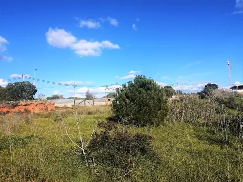 Terreno - Projecto Aprovado - Turismo Rural - Estombar - Lagoa