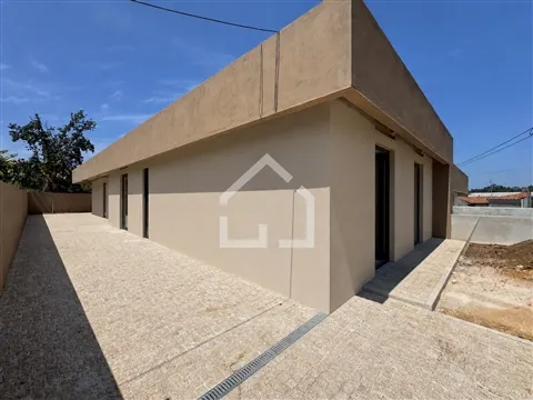 Moradia T3 Térrea - São João de Ver