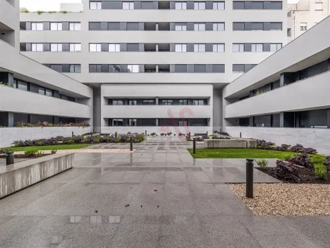Appartement de luxe de 3 chambres à Couros Residences dans le centre de Guimarães