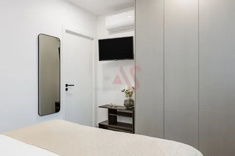 Quartos mobilados com WC Privativo e Despesas incluídas, para arrendar em Ramalde, Porto |