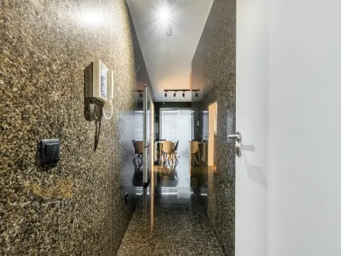 Apartamento T1 em Oliveira do Castelo, Guimarães