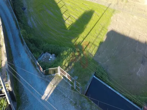 Terreno de edificación y zona agrícola en Estorãos, Fafe