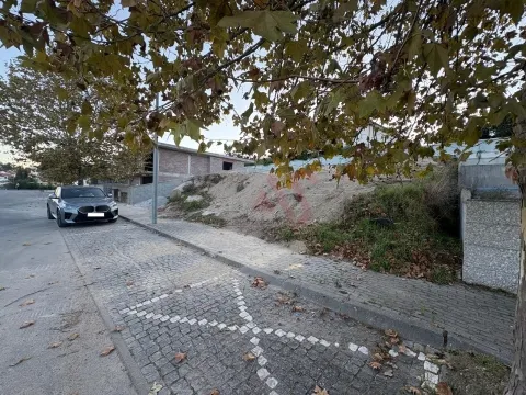 Terrain à construire avec 520 m2 à Fermentões, Guimarães